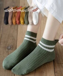 中筒簡約條紋襪