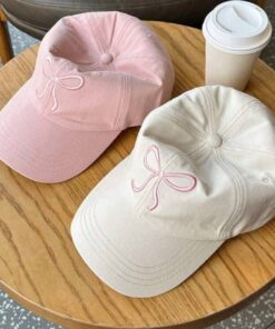蝴蝶結棒球帽